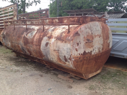 ขายแท็งค์นำ้ หกล้อใหญ่