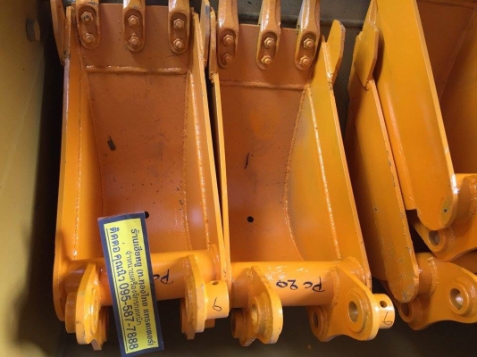 บุ้งกี๋ใหม่ KOMATSU PC20 PC30 ปากแคบ บุ้งกี๋พร้อมปีกแก้ม พร้อมฟัน  บุ้งกี๋รถแบคโฮทุกรุ่น มีของพร้อมส่ง