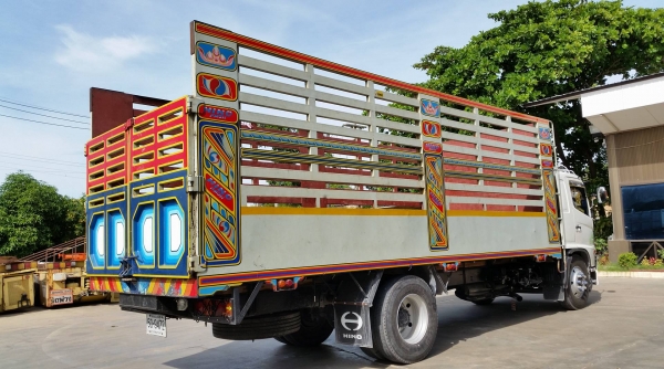 HINO FG8J 6ล้อ ปี57 วิ่ง 5พันโล HINO FG8J 6ล้อ ปี57 วิ่ง 5พันโล