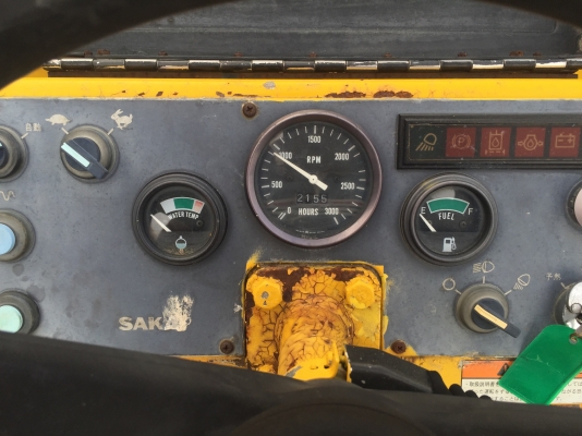 ขายรถบด5ตันSAKAIรุ่นTW500หน้าเหล็กหลังยาง4เส้นนำเข้าญี่ปุ่น ไม่เคยใช้งานในไทย ขับ2เพลา สภาพดีพร้อมใช้งาน มีให้เลือกหลายคันหลายขนาด