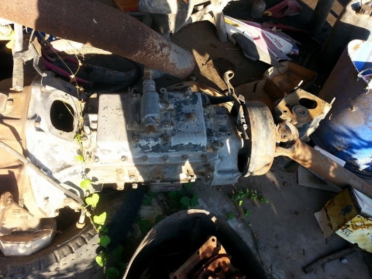 ขายเครื่อง EP6 พร้อมเกียร์ อุปกรณ์ครบ ตามรูปภาพ เครื่องติดใช้งานได้ มีเอกสารชุดโอนครบ ราคา130,000 สนใจโทร 090-8588220คุณนะ 093-3258446คุณบิว หรือเข้าดูสินค้าอื่นๆได้ที่ www.narong2truck.com หรือ www.truck.in.th/498 หรือเพจFacebook ณรงค์ ซื้อขายรถมือสอง (เ