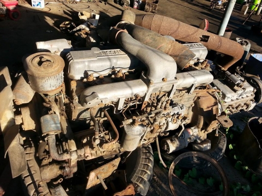 ขายเครื่อง EP6 พร้อมเกียร์ อุปกรณ์ครบ ตามรูปภาพ เครื่องติดใช้งานได้ มีเอกสารชุดโอนครบ ราคา130,000 สนใจโทร 090-8588220คุณนะ 093-3258446คุณบิว หรือเข้าดูสินค้าอื่นๆได้ที่ www.narong2truck.com หรือ www.truck.in.th/498 หรือเพจFacebook ณรงค์ ซื้อขายรถมือสอง (เ