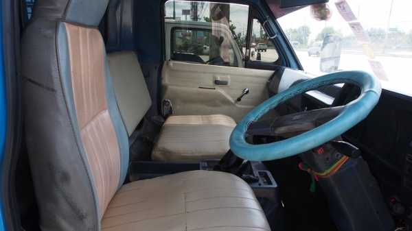 ขาย ISUZU KS หัว 115 เครื่อง 115 แรงม้า เทอร์โบ ยาว 5 เมตร คานใหญ่ ขาย ISUZU KS หัว 115 เครื่อง 115 แรงม้า เทอร์โบ ยาว 5 เมตร คานใหญ่