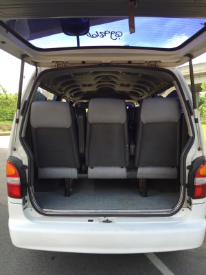 **** ขายรถตู้ KIA ปี03 สภาพสวยกล้าท้าลอง ****