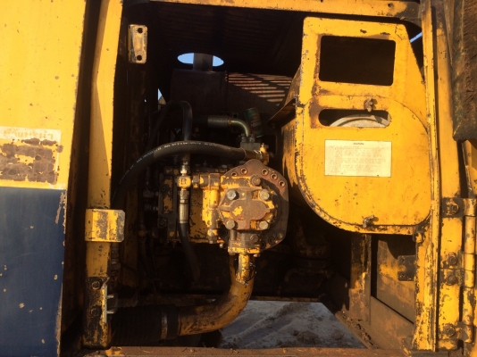ขายkomatsu PC 200-5 ขายkomatsu PC 200-5