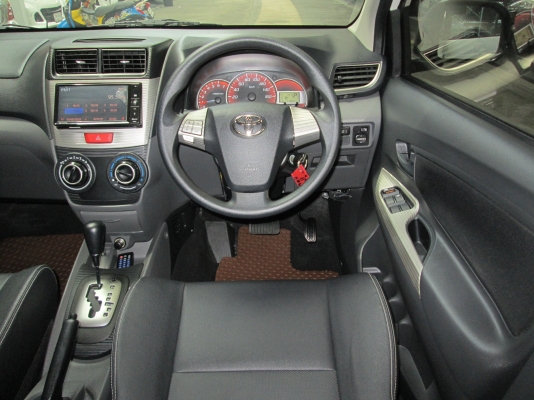 ขายโตโยต้า อแวนซ่า 1.5 s touring