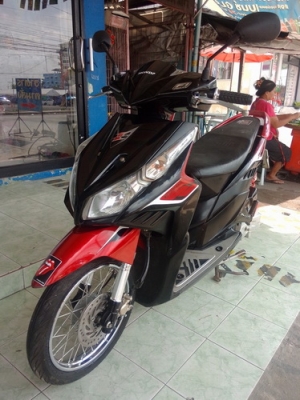 Click110i สี ดำ-แดง หัวฉีดประหยัดน้ำมัน เครื่องเดิมๆแต่งสวยภายนอก ราคาถูกครับ