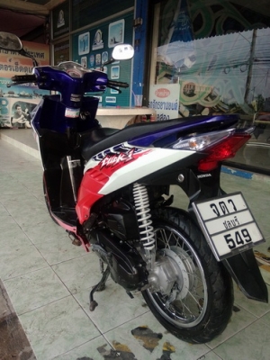 Honda Click 110i ลาย Street รถปี54 เครื่องดีๆเดิมๆสวยๆครับ