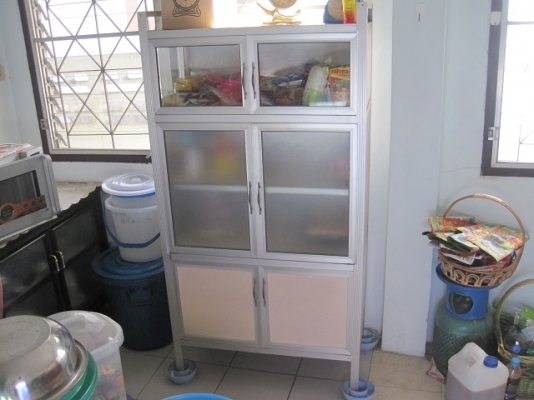 ขายตู้กับข้าวมือสอง6ประตู