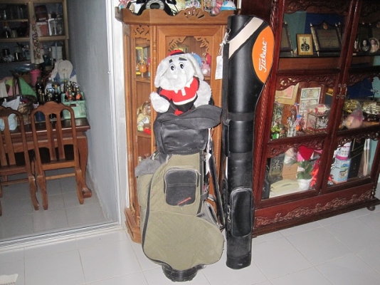 ขายกระเป๋าใส่ไม้ก๊ฟ2ใ