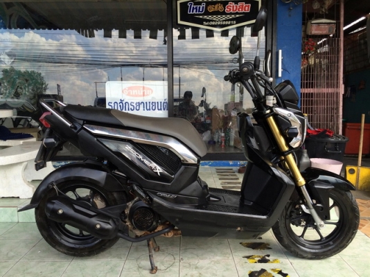 Honda Zoomer X คอมบายเบรก ตัวท็อป รถปี56 สวยๆราคาถูกๆครับ