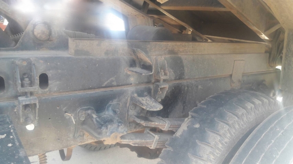 รถอีซูซุ 6 ล้อดั้ม FTR  240 แรงม้า. ปี 54. ( รถวิ่ง 13x,xxx กม. )     สนใจติดต่อ  081 - 6079515