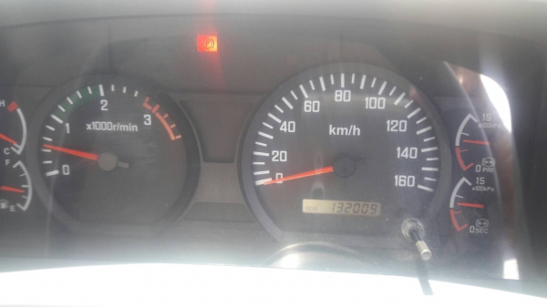 รถอีซูซุ 6 ล้อดั้ม FTR  240 แรงม้า. ปี 54. ( รถวิ่ง 13x,xxx กม. )     สนใจติดต่อ  081 - 6079515