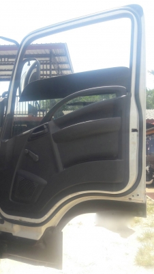 รถอีซูซุ 6 ล้อดั้ม FTR  240 แรงม้า. ปี 54. ( รถวิ่ง 13x,xxx กม. )     สนใจติดต่อ  081 - 6079515