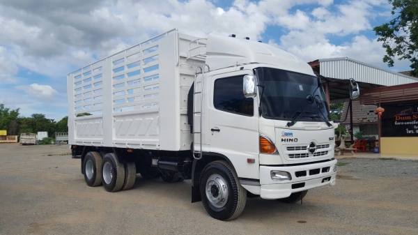 ขาย HINO MEGA FL1J 220 แรงม้า ปี 47 กระบะล่องไม่ดั้มสามมิตร