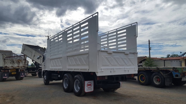 ขาย HINO MEGA FL1J 220 แรงม้า ปี 47 กระบะล่องไม่ดั้มสามมิตร ขาย HINO MEGA FL1J 220 แรงม้า ปี 47 กระบะล่องไม่ดั้มสามมิตร
