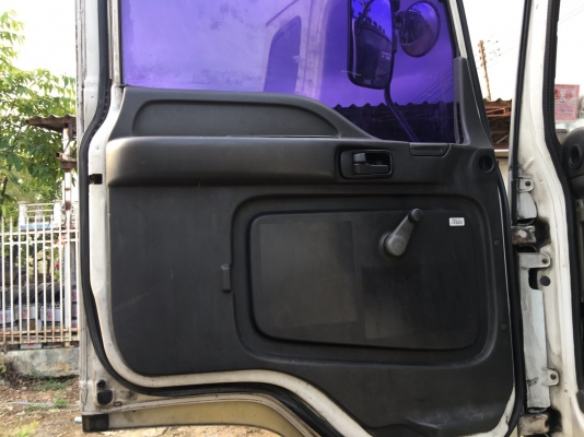 รถอีซูซุ 10 ล้อ FVM 200 แรงม้า. ปี 48. , ( ** ขาย หัว , คัชซี. ) , ( ** มี ขาย 2 หัว. )    สนใจติดต่อ  081 - 6079515