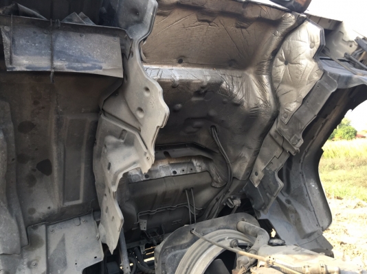 รถอีซูซุ 10 ล้อ FVM 200 แรงม้า. ปี 48. , ( ** ขาย หัว , คัชซี. ) , ( ** มี ขาย 2 หัว. )    สนใจติดต่อ  081 - 6079515