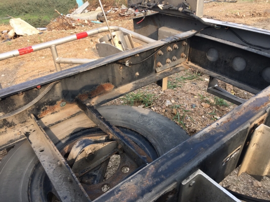 รถอีซูซุ 10 ล้อ FVM 200 แรงม้า. ปี 48. , ( ** ขาย หัว , คัชซี. ) , ( ** มี ขาย 2 หัว. )    สนใจติดต่อ  081 - 6079515