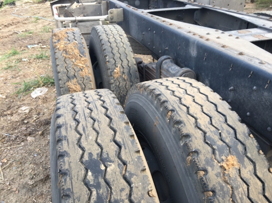 รถอีซูซุ 10 ล้อ FVM 200 แรงม้า. ปี 48. , ( ** ขาย หัว , คัชซี. ) , ( ** มี ขาย 2 หัว. )    สนใจติดต่อ  081 - 6079515