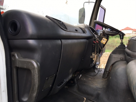 รถอีซูซุ 10 ล้อ FVM 200 แรงม้า. ปี 48. , ( ** ขาย หัว , คัชซี. ) , ( ** มี ขาย 2 หัว. )    สนใจติดต่อ  081 - 6079515