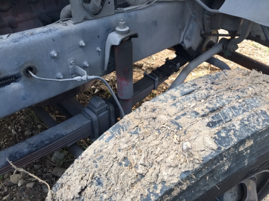 รถอีซูซุ 10 ล้อ FVM 200 แรงม้า. ปี 48. , ( ** ขาย หัว , คัชซี. ) , ( ** มี ขาย 2 หัว. )    สนใจติดต่อ  081 - 6079515