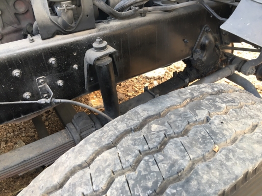 รถอีซูซุ 10 ล้อ FVM 200 แรงม้า. ปี 48. , ( ** ขาย หัว , คัชซี. ) , ( ** มี ขาย 2 หัว. )    สนใจติดต่อ  081 - 6079515