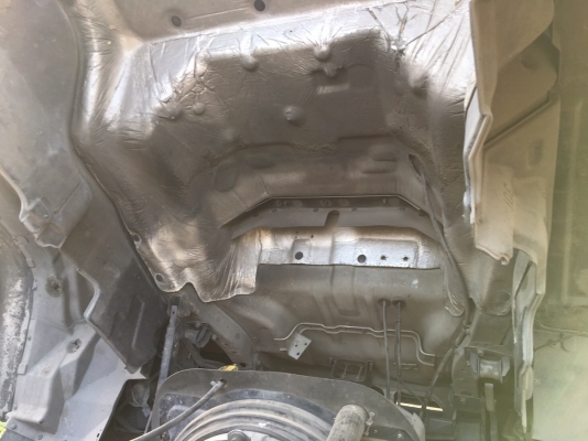 รถอีซูซุ 10 ล้อ FVM 200 แรงม้า. ปี 48. , ( ** ขาย หัว , คัชซี. ) , ( ** มี ขาย 2 หัว. )    สนใจติดต่อ  081 - 6079515