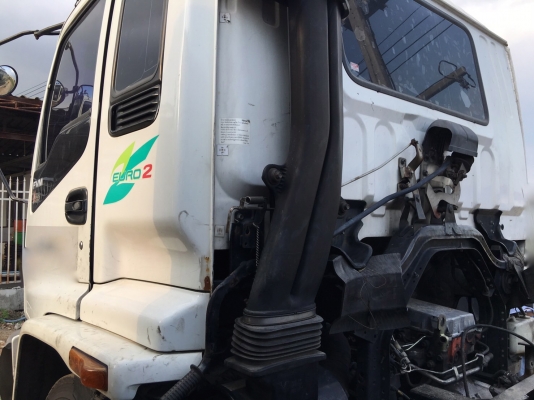 รถอีซูซุ 10 ล้อ FVM 200 แรงม้า. ปี 48. , ( ** ขาย หัว , คัชซี. ) , ( ** มี ขาย 2 หัว. )    สนใจติดต่อ  081 - 6079515