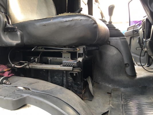 รถอีซูซุ 10 ล้อ FVM 200 แรงม้า. ปี 48. , ( ** ขาย หัว , คัชซี. ) , ( ** มี ขาย 2 หัว. )    สนใจติดต่อ  081 - 6079515