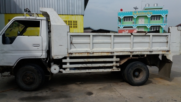 ขาย 6 ล้อดั้ม ขาย 6 ล้อดั้ม