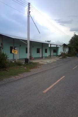 ที่ดิน พร้อม ห้องแถว 19 ห้อง