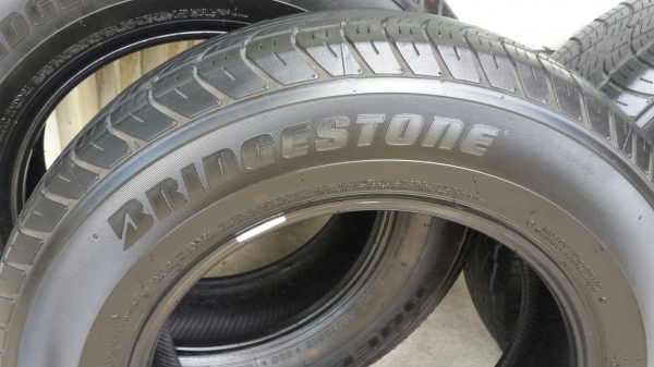 ขายยาง 1500 บาท ลดราคาแล้วด่วนเลย ครับ