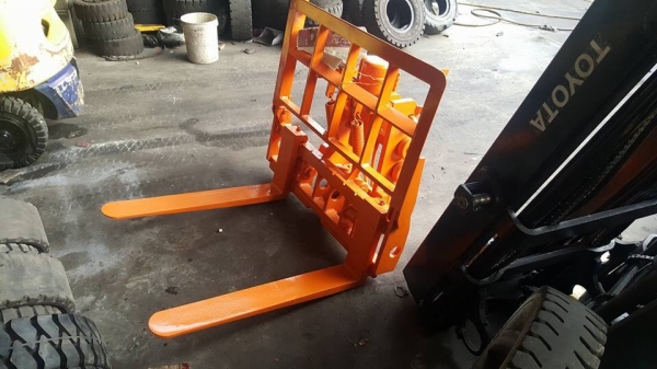 มองหารถโฟล์คลิฟท์งาเทฮิ้งค์ นึกถึงพีทีเอ ชลบุรี081-8342060 มองหารถโฟล์คลิฟท์งาเทฮิ้งค์ นึกถึงพีทีเอ ชลบุรี081-8342060