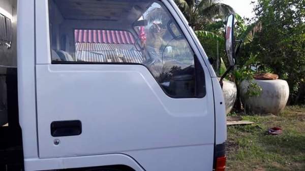 ด่วน!!ลดราคา ขายรถบรรทุก 6 ล้อดั๊ม มิตซูบิชิ แคนเตอร์ 5คิว ด่วน!!ลดราคา ขายรถบรรทุก 6 ล้อดั๊ม มิตซูบิชิ แคนเตอร์ 5คิว