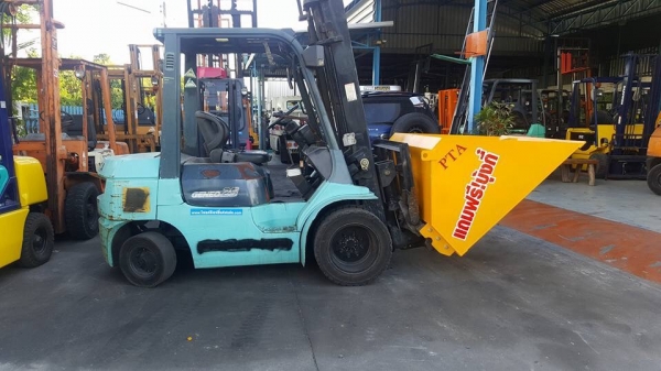 มองหารถโฟล์คลิฟท์งาเท นึกถึงร้านพีทีเอชลบุรี081-8342060 มองหารถโฟล์คลิฟท์งาเท นึกถึงร้านพีทีเอชลบุรี081-8342060