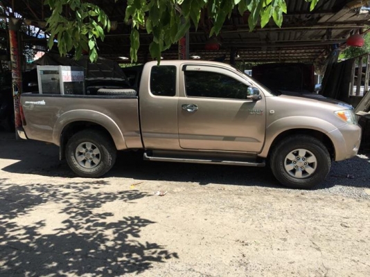 ขาย Toyota vigo แค๊ป ปี 05 เครื่องดีเซล 3000 E เกียร์ธรรมดา 4x4