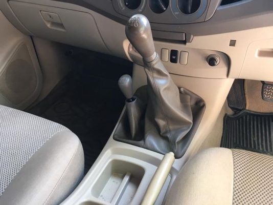 ขาย Toyota vigo แค๊ป ปี 05 เครื่องดีเซล 3000 E เกียร์ธรรมดา 4x4