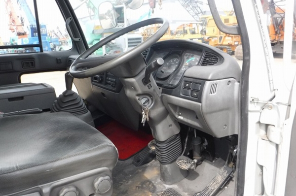 ์์NK 75 HV 7.5 NISSAN UD / FE6- บูม 21.2 เมตร