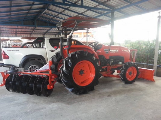 คูโบต้า L4708 4 WD ใบมีดดันหน้าใหม่ ผานหลังใหม่