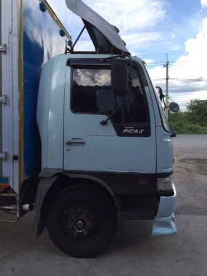 ขายรถ6ล้อHino FC4Jสิงห์ 140แรงม้าตู้แห้งประตู10บาน ยาว5.60ม