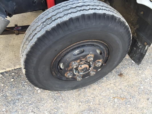 ขายรถ6ล้อHino FC4Jสิงห์ 140แรงม้าตู้แห้งประตู10บาน ยาว5.60ม