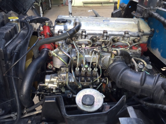 ขายรถ6ล้อHino FC4Jสิงห์ 140แรงม้าตู้แห้งประตู10บาน ยาว5.60ม