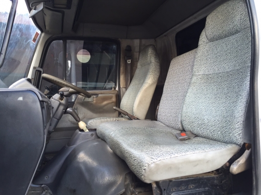 ขายรถ6ล้อHino FC4Jสิงห์ 140แรงม้าตู้แห้งประตู10บาน ยาว5.60ม