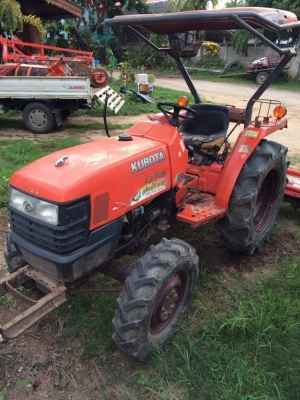 รถKubota34แรง พร้อมโรตารี่163และผาน6 สวยๆ โทร.089-8536866