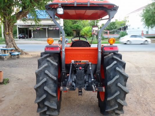 ปัญญาแทรคเตอร์..จัดมาให้ครับ ด่วน!!!คูโบต้า L4708SP พร้อมใบมีดคานล่าง รถไร่สภาพเดิมๆ เล่มทะเบียนพร้อม จัดส่ง อ.ทรายทองวัฒนา จ.กำแพงเพชร