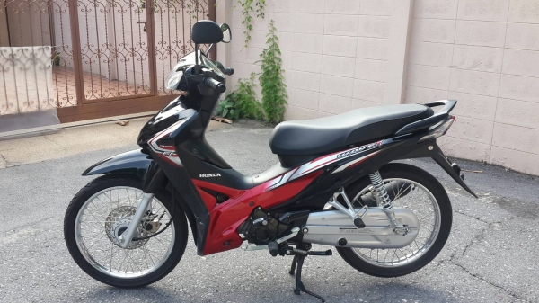 HONDA WAVE 110I สตาร์ทมือ รถใหม่ ป้ายยังไม่ได้