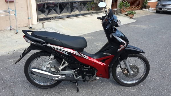 HONDA WAVE 110I สตาร์ทมือ รถใหม่ ป้ายยังไม่ได้
