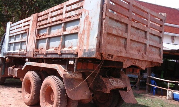 ขายรถ10ล้อดัมพ์2เพลา อีซูซุร็อคกี้ FXZ13NFY 210กระบะดัมพ์ แชชซีสวยเครื่องดี เอกสารทะเบียนครบ