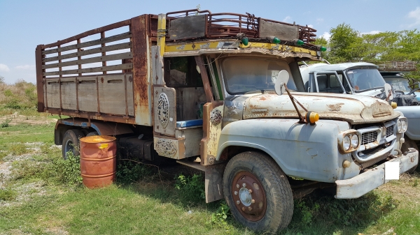 ขาย10ล้อหน้ายาวดัมพ์ เครื่องฮีโน่ EH700 เฟืองท้ายใหญ่ Isuzu200 รถใช้งานวิ่งทรายอยู่ทุกวัน ทะเบียนเต็มพร้อมโอน ขายถูก ขาย10ล้อหน้ายาวดัมพ์ เครื่องฮีโน่ EH700 เฟืองท้ายใหญ่ Isuzu200 รถใช้งานวิ่งทรายอยู่ทุกวัน ทะเบียนเต็มพร้อมโอน ขายถูก